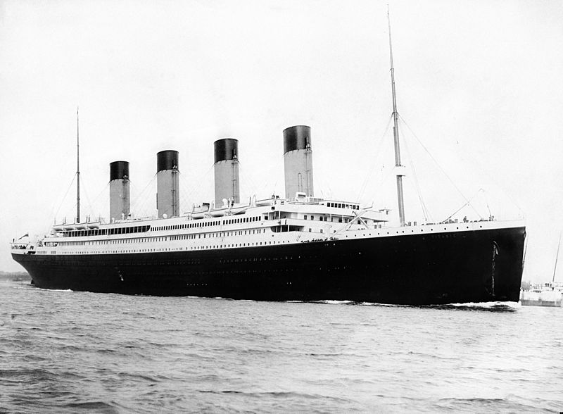 800px-RMS_Titanic_3_copy